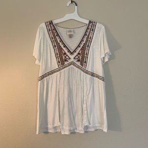 NWOT Knox Rose - White Embroidered Boho Top